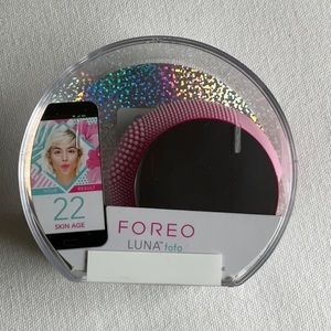 Foreo Luna Fofo BRAND NEW NEVER OPENED facial cleansing brush -